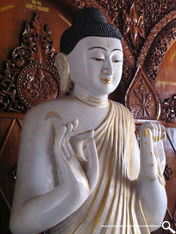 Vietnamese Buddha image form