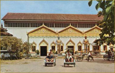 An old postcard showing the Wat Chaiya during the 60/70 era