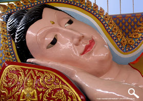 The reclining Buddha image ar Wat Chaiyamangalaram (Wat Chai) Thai Buddhist Temple