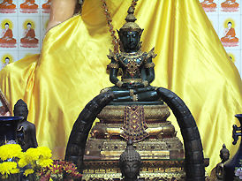 Another view of a full dressed Phra Keow in Green jade