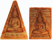 Comparing Square/rectangle and triangle shape of Wak Paknam - unusual version