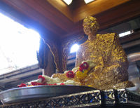 The main statue of Luang Phor Sod at Wat Pak Nam