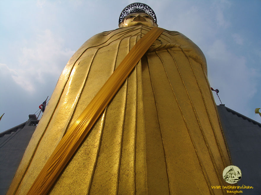 Luang Phot TO, the giant 32 metres high standing Buddha located at Wat Inthrawihan (WAT IN) at Bangkok