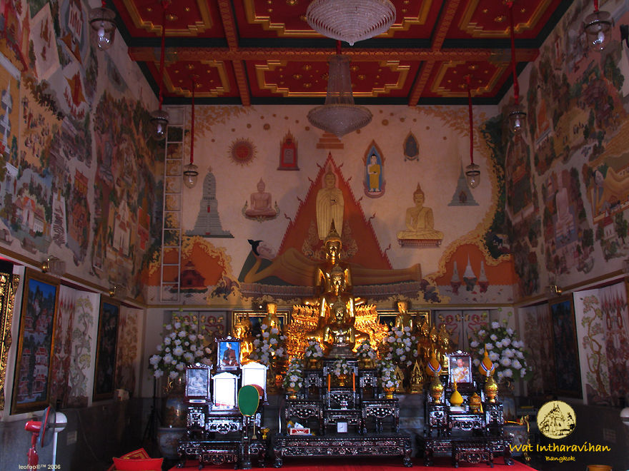 The Main Hall (Vihann) of Wat Inthrawihan, Banglumpoo, Bangkok
