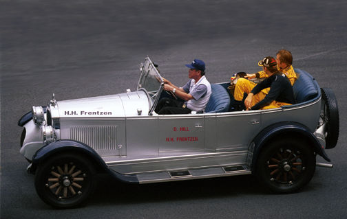 Damon Hill & Frentzen, The Jordan Team.