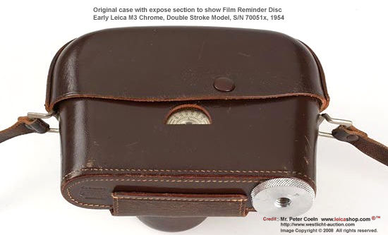 A good illustration photo on the exposed film reminder disc at the rear of a Leather case for Leica M3 early bodies