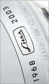 LHSA 968~2003 logo on the Leica Summicron 35mm f/2.0 ASPH wideangle lens 