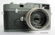 Photo Profile on  Leica MP LHSA 1968~2003 Special Edition rangefinder camera model w/Leica Summilux-M 35mm f/1.4 ASPH Titanium