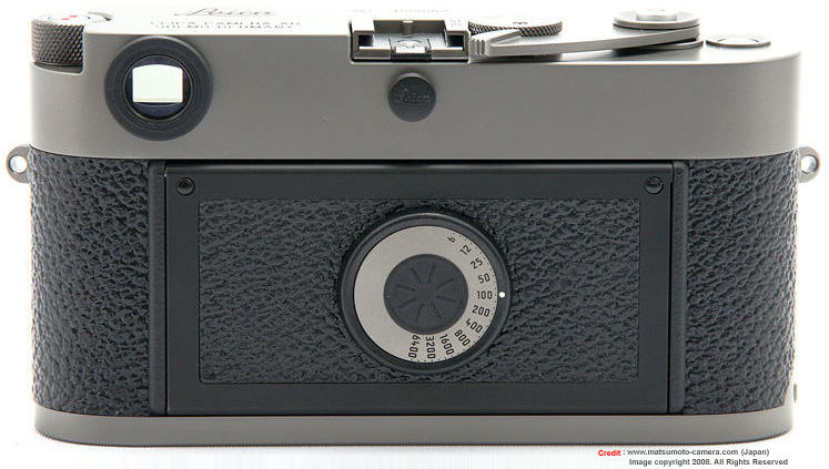 Leica MP 0.72x Titanium / Titan 2007 rear section with a titanium center round film index disc