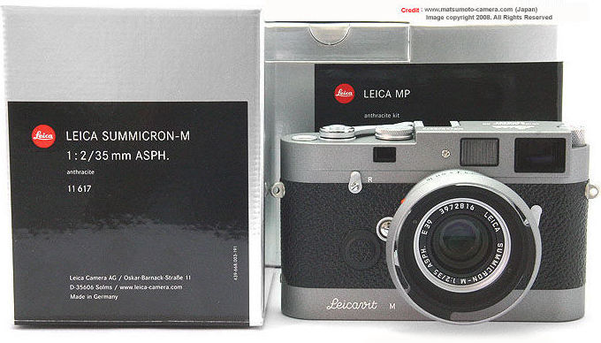 LEICA MP 10316 0.72x Antracite Kit 
w/matched colored LEICAVIT-M, SUMMICRON-M 1:2/35mm ASPH and Lens hood