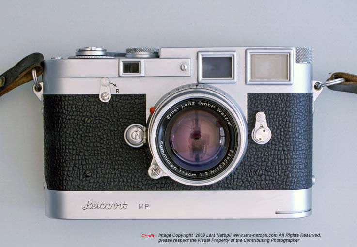 Front section view of Leica MP 271 & No. 288 used by Eisenstaedt  image prepared by LARS Netopil 