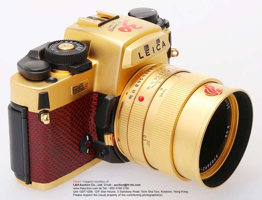 LEICA R6.2 Gold Plated Singapore 30th Anniversary of Independence 1955~1995 commemorative set -Side body view with lens