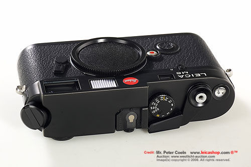 Leica M6 TTL 0.85X finder in black topview