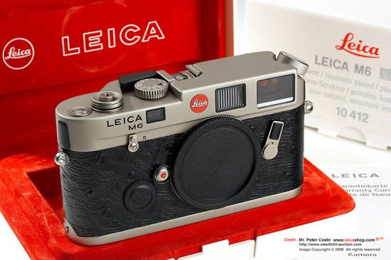 An original Leica M6 Titanium Finish rangefinder camera model in original box 