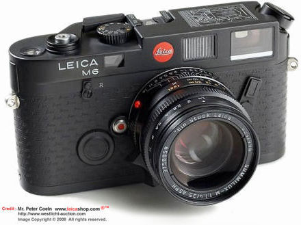 Front section view with Summilux 35/1.4 ASPH lens LEICA M6 