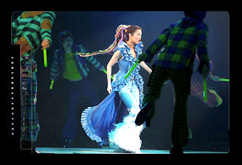 stagephilip.jpg  by: Philip Chong...