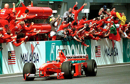 Formula 1, Kuala Lumpur 1999.jpg (45k) Loading...