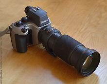 Nikon QV 1000 Digital camera with lens
