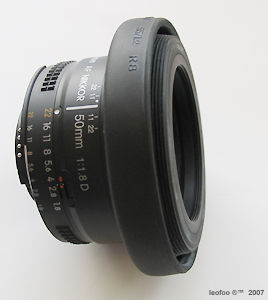 Nikon Autofocus (AF) Nikkor 50mm f/1.8D Stadard lens with R8 Rubber foldable lens hood