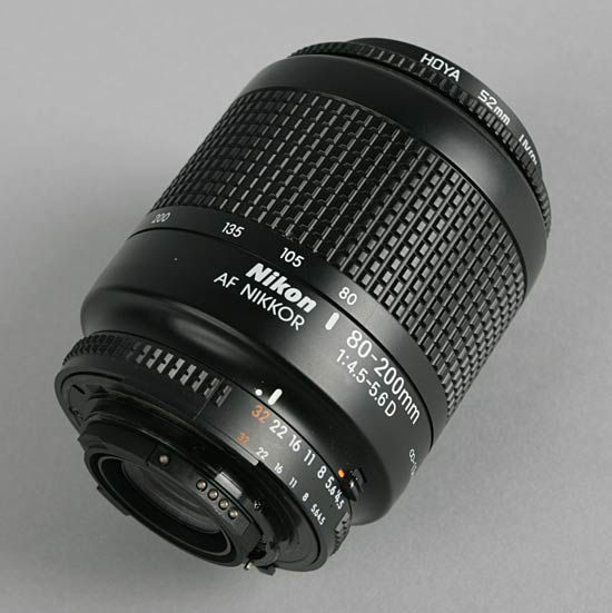 NIkon affordable consumer class AF Nikkor Zoom 80-200mm f/4.5~5.6D telephoto lens