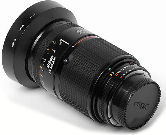 Rear section view of Nikon AF zoom Nikkor 35-135mm f/3.5~4.5s MK II (1988~1998) with dedicated lens hood HB-1