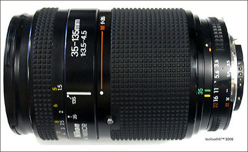 Side deatil view of Nikon AF Zoom-Nikkor 35-135mm f/3.5~4.5N