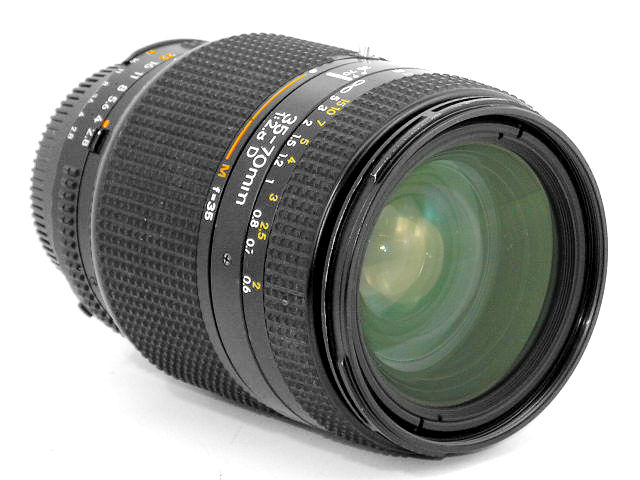Nikon's AF Zoom Nikkor 35-70mm f/2.8D wideangle-telephoto zoom lens , 1992~2006