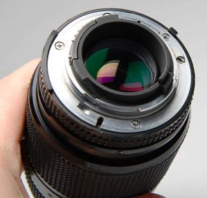 Nikon  AF zoom Nikkor 35-70mm f/2.8S front lens element
