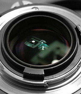 (AF) Nikkor 35-80mm f/4~5.6D zoom lens