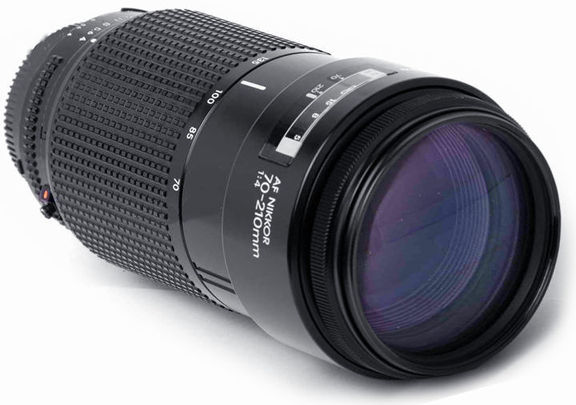  Nikon AF zoom 70-210mm f/4..0S captured by Jenny