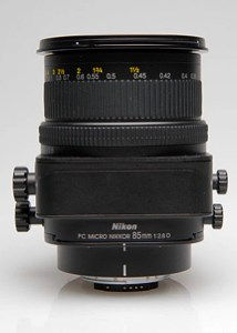 PC Micro Nikkor 85mm f/2.8 Vertical view
