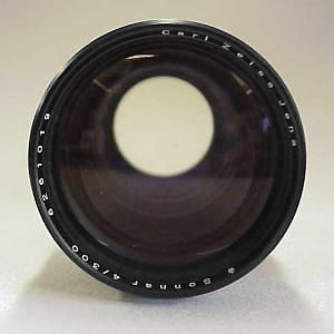 Exakta Carl Zeiss JENA  300mm f/4.0 Olympia Sonnar  front view