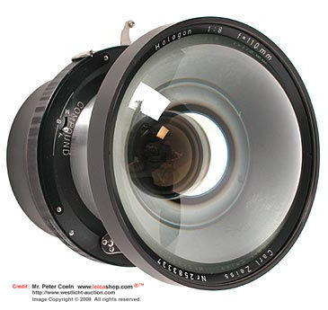 A superbly taken photo of a Carl Zeiss 110 1:8 HOLOGON lens for Linhof with Compur shutter by Leica Shop
