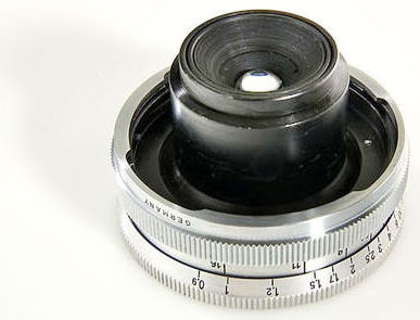 Zeiss Topogon 25mm f/4.0 for Contax, from the last series of 85 lenses (without T) made in 1957, both caps, very rare!  