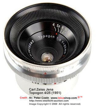 Carl Zeiss Jena 25mm f/4.0 T (4.5/25mm) wideangle rangefinder lens  Year: 1951 front view 