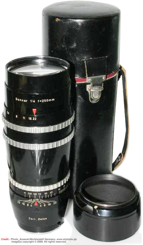 an old version of Carl Zess Sonnar 1:4 f=250mm telephoto lens for Contarex cameras 