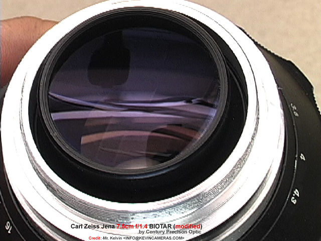 Rangefinder Zeiss-Opton Triotar 1:4 f=85mm (85mm f/4.0) telephoto lens