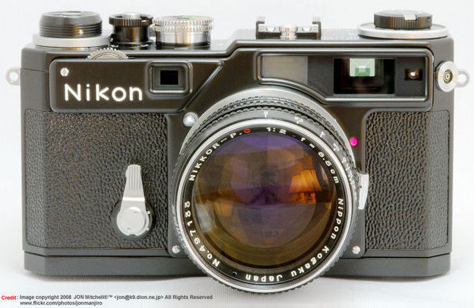 A beautifully captured photo of the Nikkor-P 1:2 f=8.5cm taken by Jon Mitchell