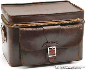 Original Camera and lenses compartment case for Nikon M (Front view)