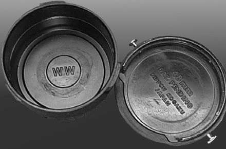 48mm Pat. Pending inscription of a Nippon Kogaku JAPAN post occupation period lens cap in newer design for W.NIKKOR 35MM F/1.8 WIDEANGLE LENS