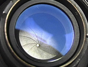 Rear section lens mount with diaphragm stopped down to f/32
