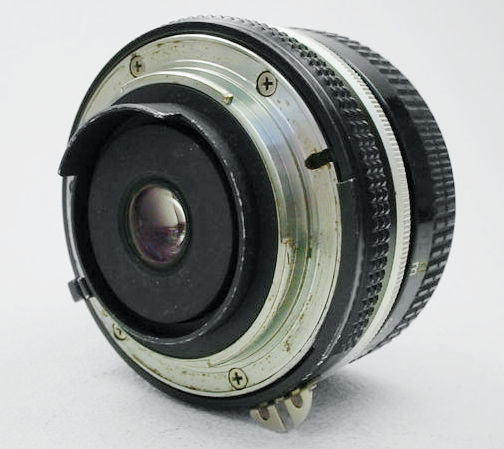 emanue20mmf4B.jpg