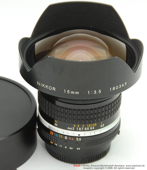 manual focus Nikkor ultrawideangle lens 15mm f/3.5 Ais type. (45k) Loading...