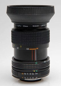 Jeff_Nikkor3570mmZoomC.jpg