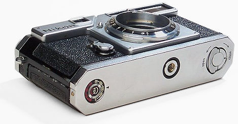 BaseSection of Nikon SP.jpg (37k) Loading...