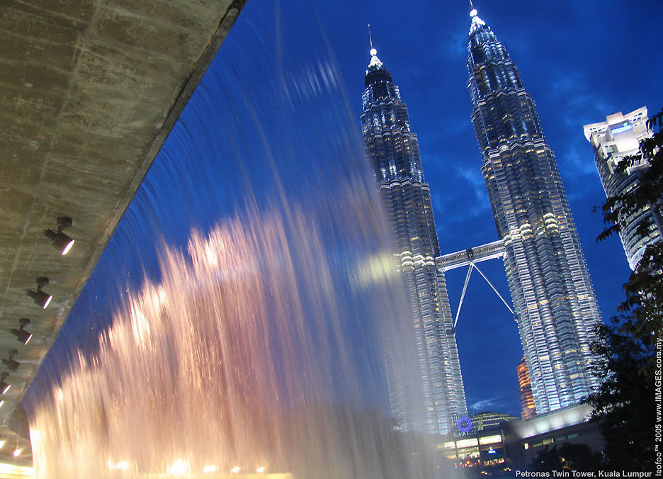 petronas_twin_tower.jpg (138k) Loading.....