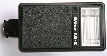 Nikon SB-E electronic flash/speedlight front view