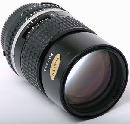 Nikon Series E 135mm f/2.8s (Ai-S) telephoto lens