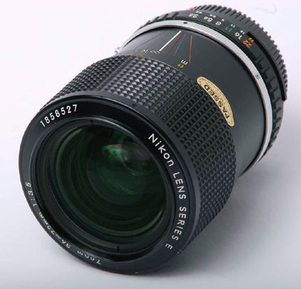 Nikon Series E Zoom lens 36-72mm f/3.5 Ai-S lens