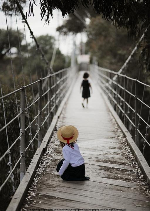 Kids -  by  Joe from www.josephjamesphotography.com  (93k Jpeg) Loading ...